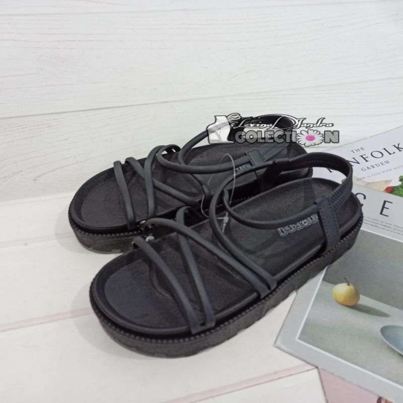 SANDAL KARET JELLY GLADIATOR TALI SILANG MOREGO 36-40-Hitam MOREGO