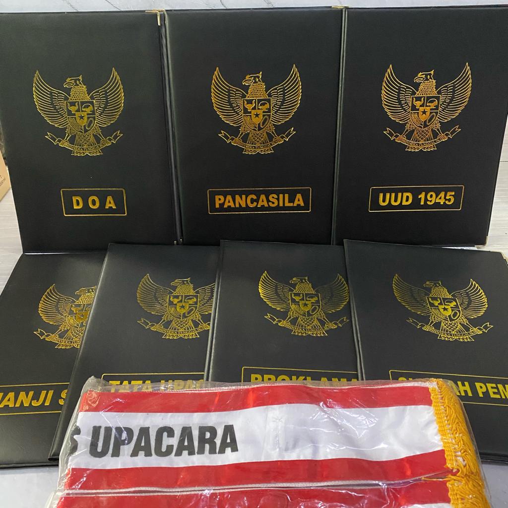 

MAP UPACARA SET ISI 7 + 12 SLEMPANG UPACARA / PAKET MAP UPACARA