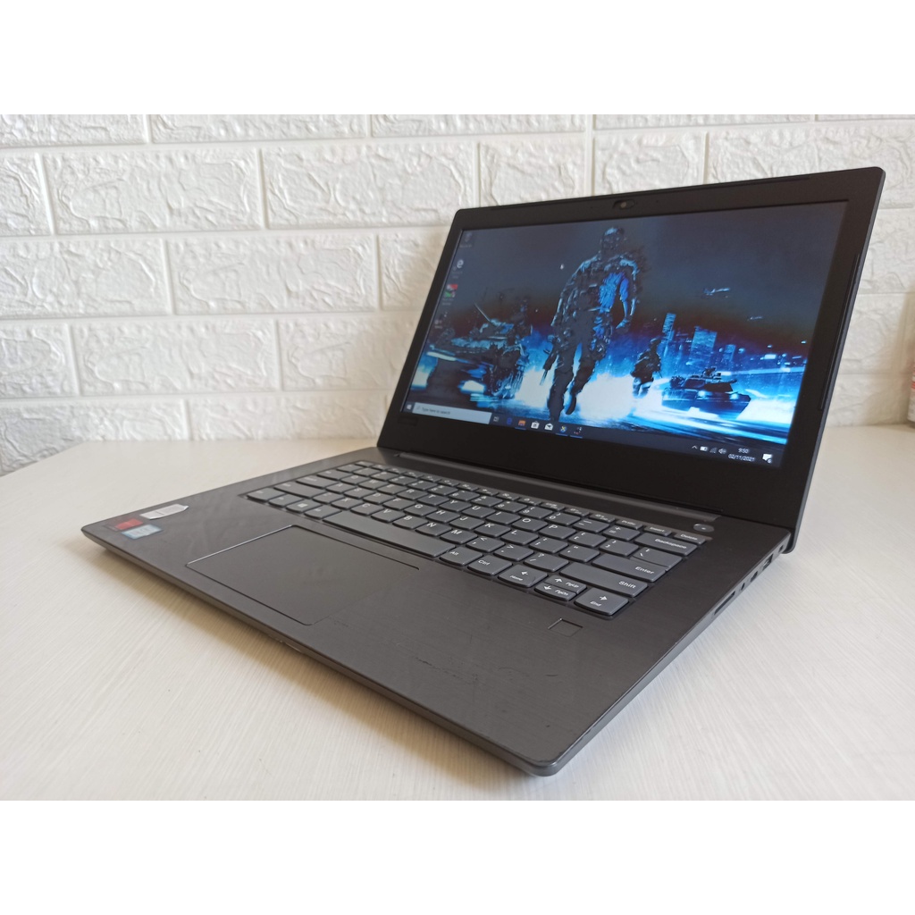 Lenovo V330 Core i7-8550u SSD Dual VGA Amd Radeon 2GB Laptop Second Gaming Desain Gen 8