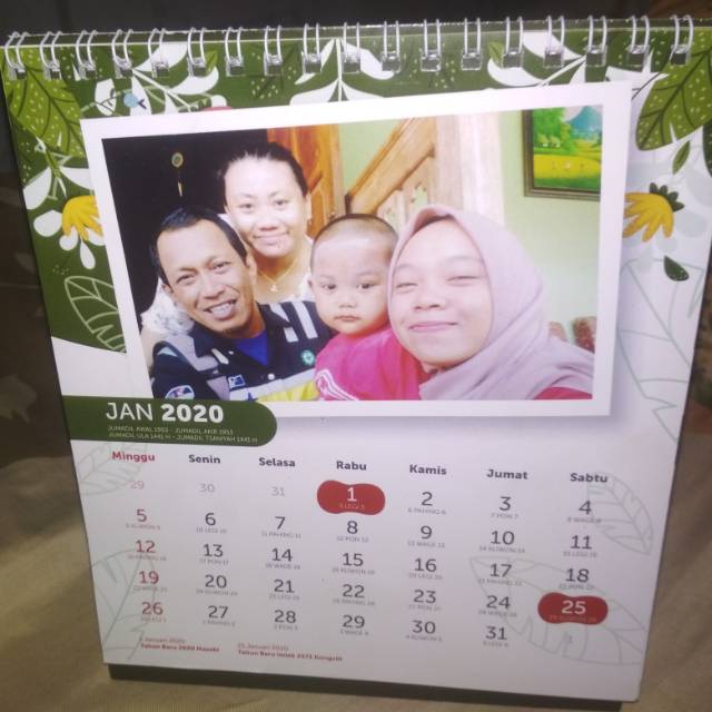 

Kalender Meja Custom/ Sovenir Pernijahan