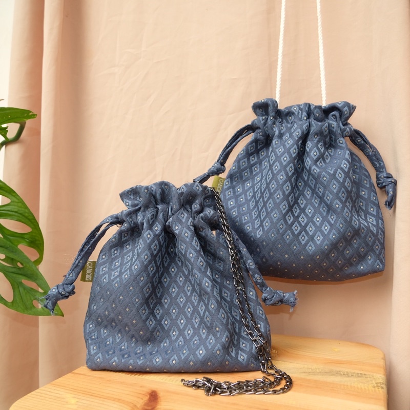 Cabiciks - Dinda Woven Pouch / Sling Bag