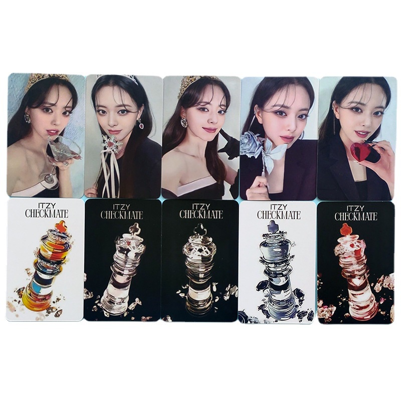 Itzy Kartu Foto Motif Kotak-Kotak