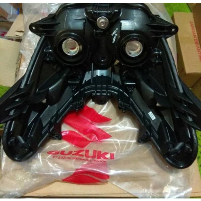 REFLEKTOR LAMPU DEPAN SUZUKI HAYATE ORIGINAL SGP