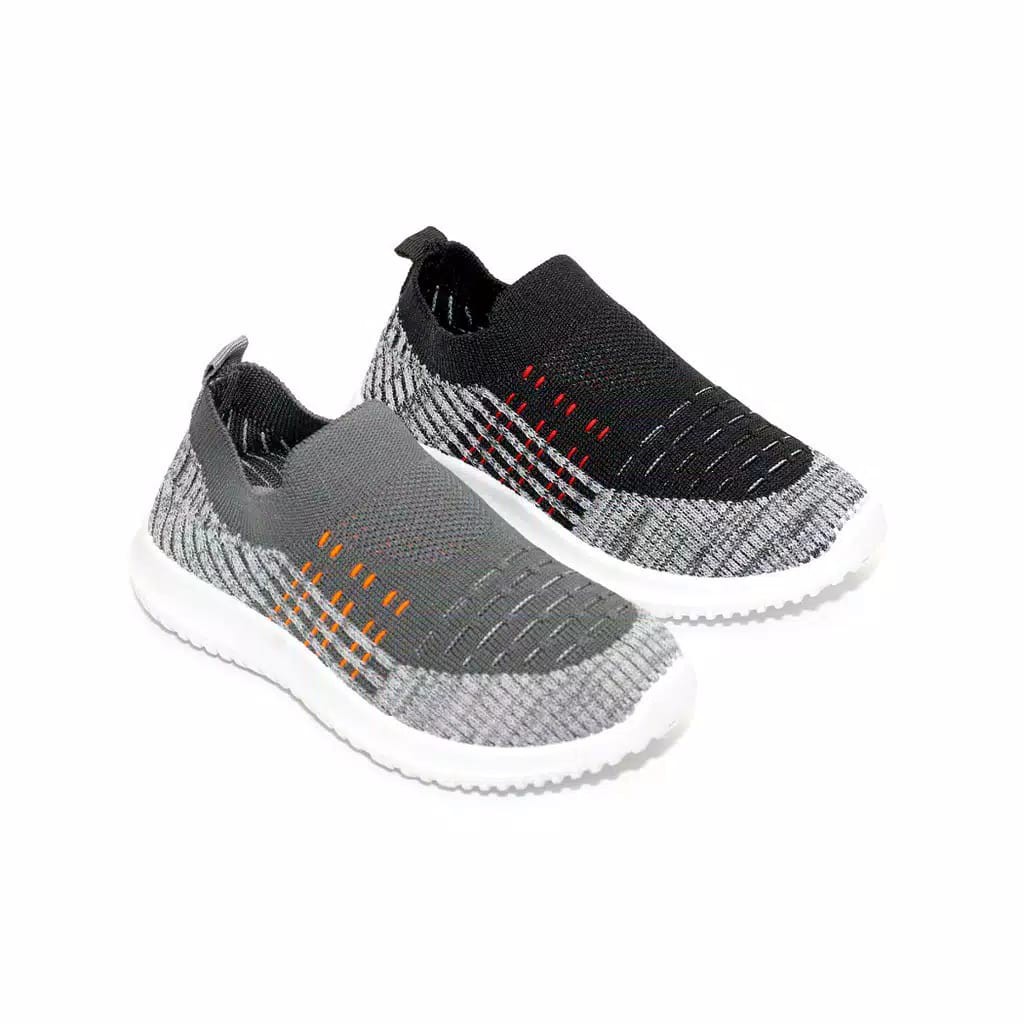 Sodalite Sepatu Anak Laki Slip On Flyknit Import 273