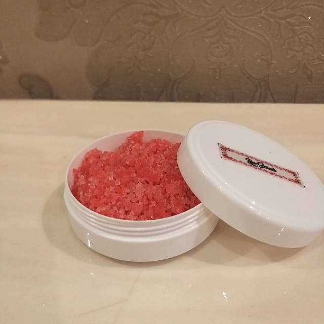 Jual Lip scrub (memerahkan bibir hitam) | Shopee Indonesia
