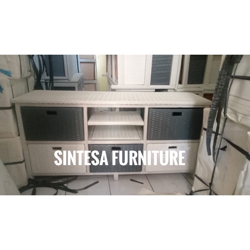 Rak tv rotan sintetis minimalis