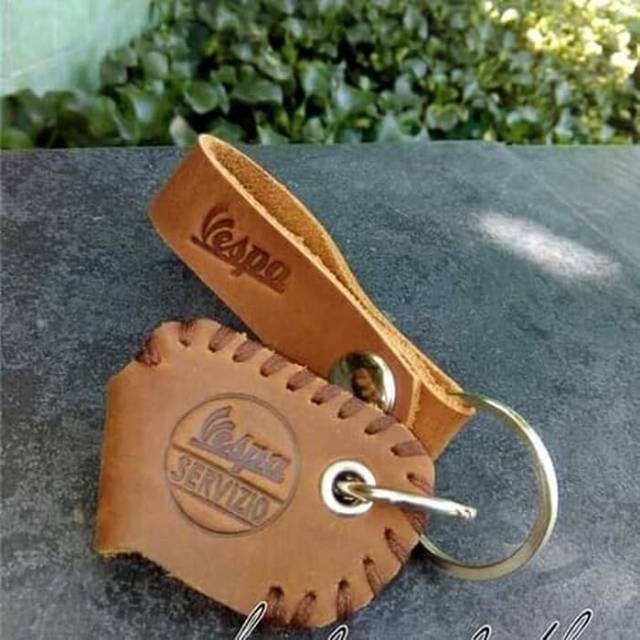 gantungan kunci cover kondom kunci vespa gts primavera sprint vespa key cover