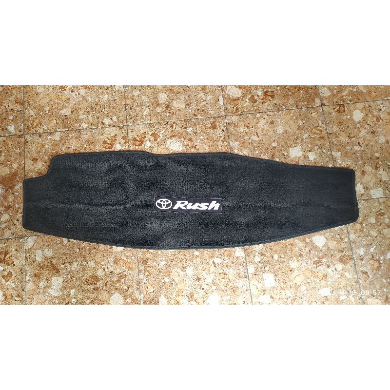 Cover Dashboard Toyota Rush