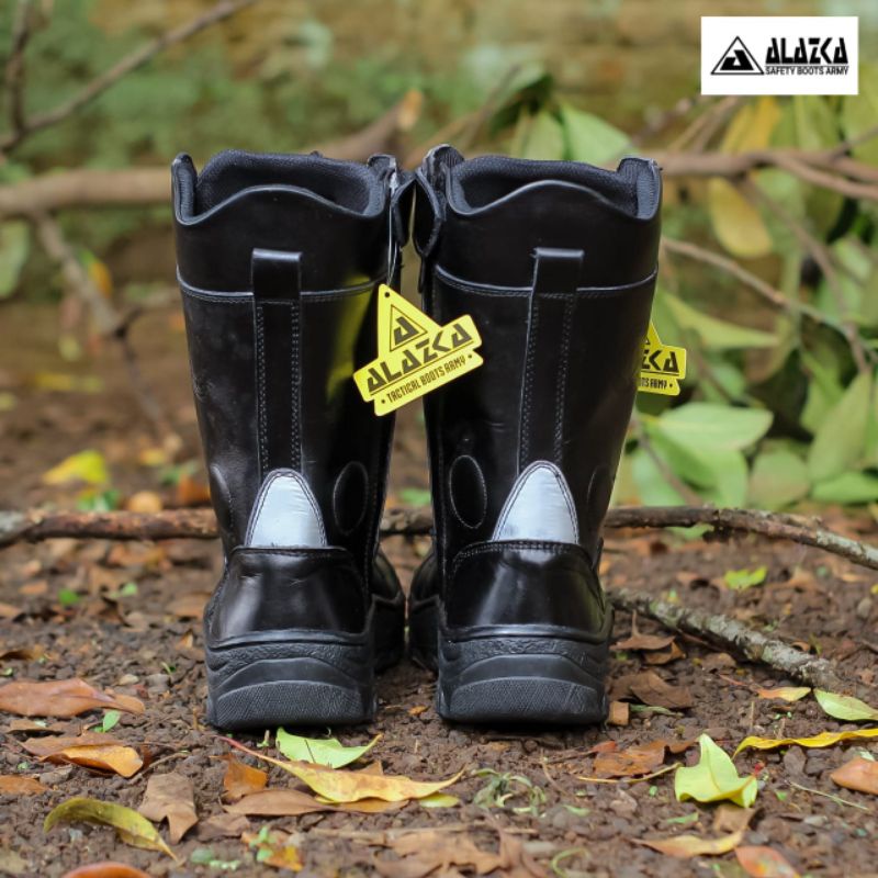 SEPATU PDL SAFETY ( UJUNG BESI ) BAHAN KULIT SAPI ASLI MERK ALAZKA SEPATU PDL DINAS LAPANGAN TNI POLRI SECURITY SATPAM