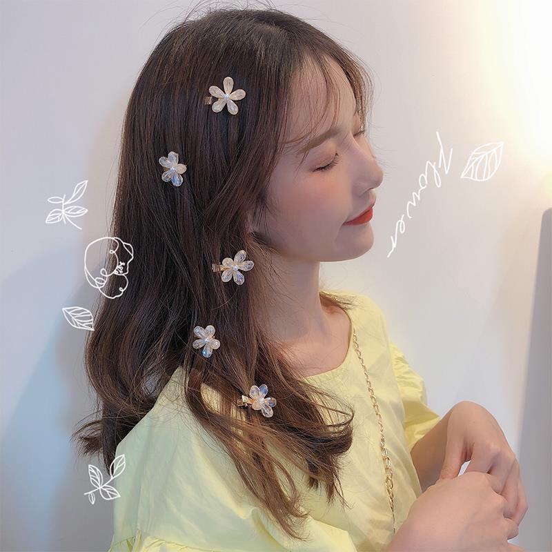 Korea Elegan Temperamen Mutiara Kecil Kecil Ambil Klip Ponytail Klip Camellia Kelopak Rambut Klip