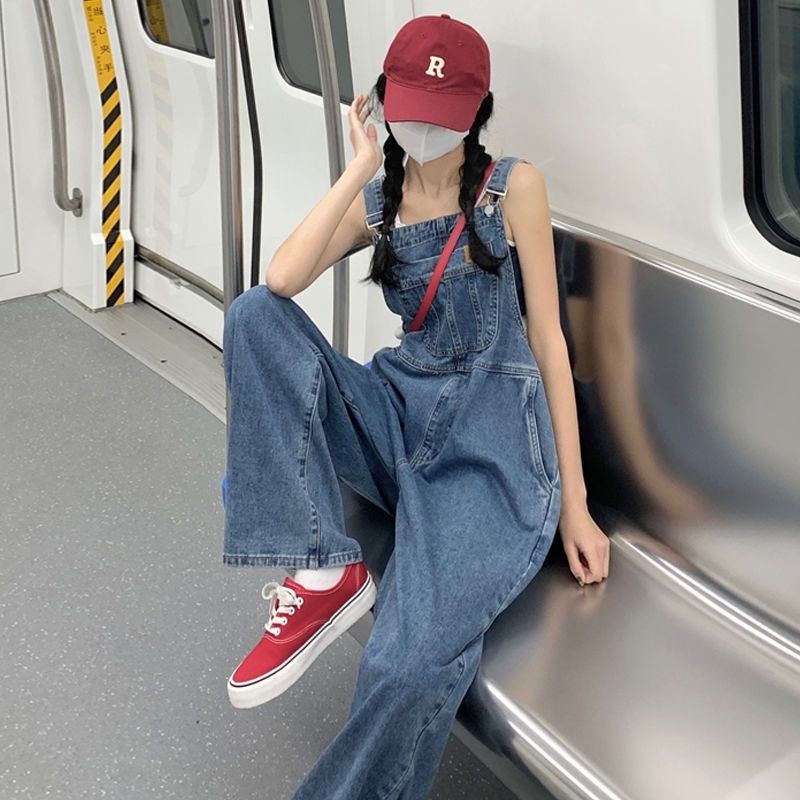 Red Denim overall wanita versi Korea longgar musim panas bagian tipis 2022 celana lebar kaki ceruk selera desain garam keren baru