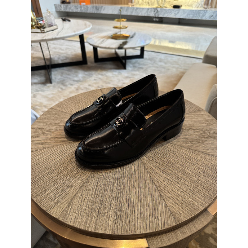 C****l Pantoufel Loafer Patent Shoe Wanita Leather Quality Import Branded Black