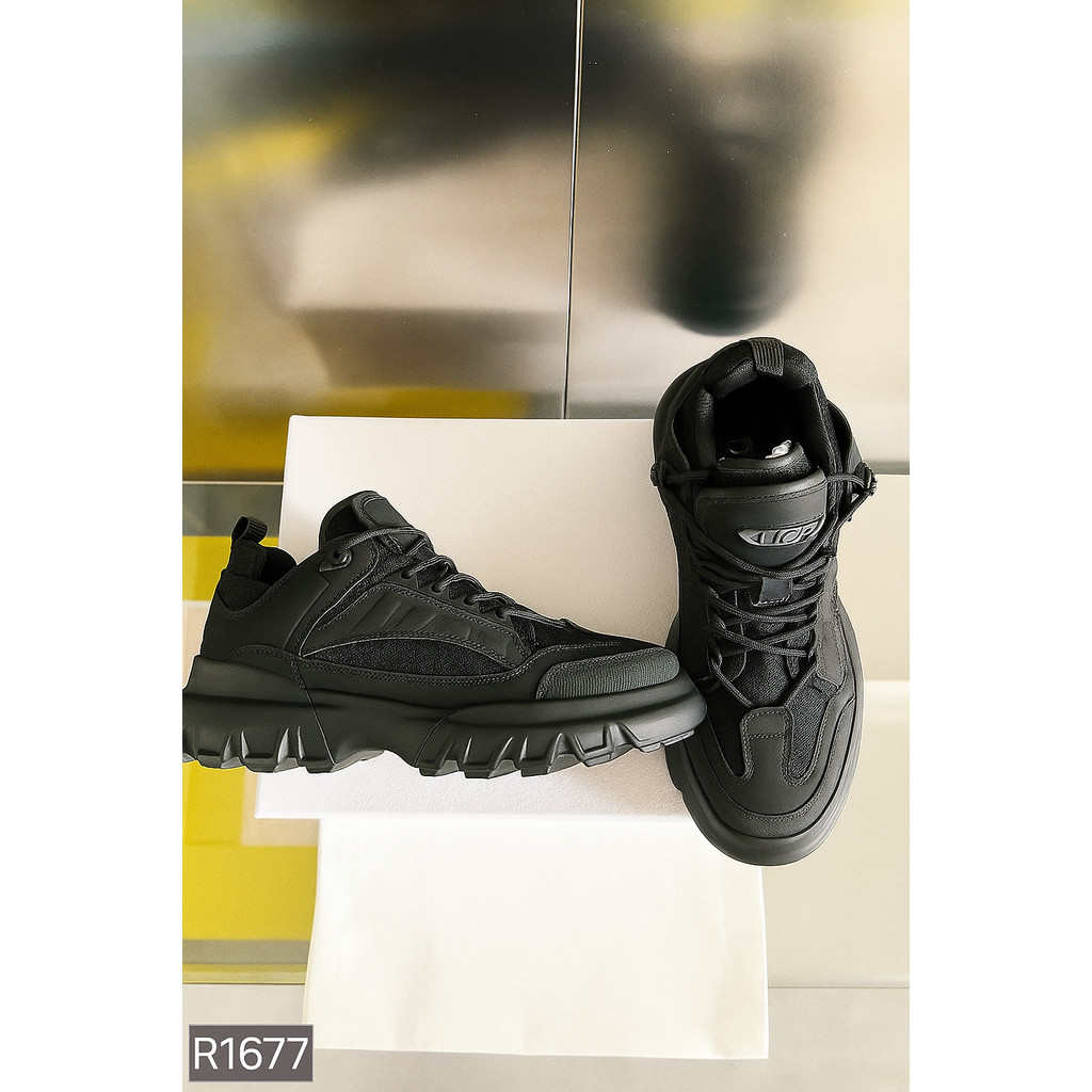 Sepatu Sneakers Tebal Pria Chunky Series Sneakers Pria Casual Sporty Krem Hitam