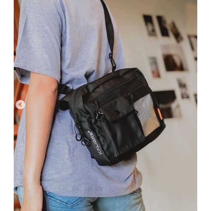 Tas Selempang /Tas Dada Kalibre Damascus Vest Bag 922252 000 Black 3L Awet Tahan Lama