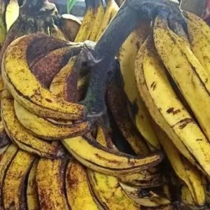 pisang tanduk 1kg