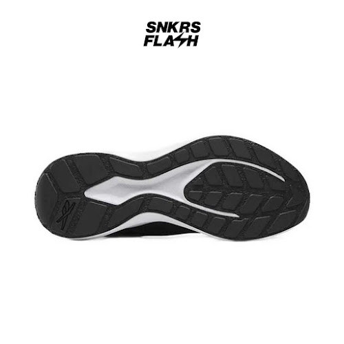 REEBOK ENERGEN Run 4 Black White Sepatu Lari Pria  - 100209075 - Size 39