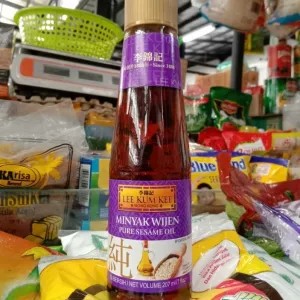 MINYAK WIJEN LEE KUM KEE