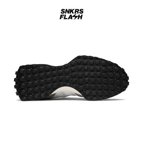 NEW BALANCE 327 Grey Sepatu Sneakers Pria - MS327LAB - Size 44.5