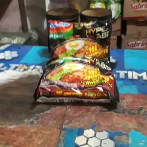 indomie ayam geprek