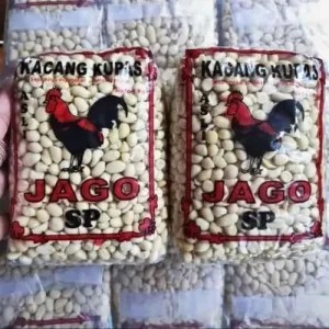Kacang Kupas Cap Ayam Jago