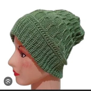 kerpus rajut nenek kupluk