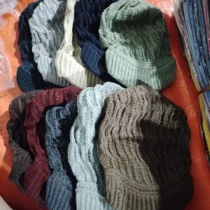 kerpus rajut nenek kupluk topi