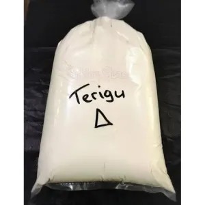 tepung terigu 250 gram