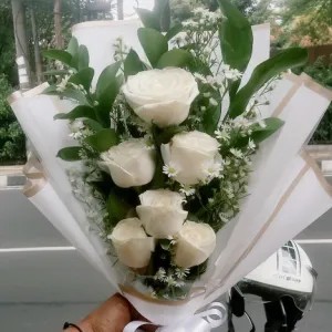 buket bunga segar simple mawar putih