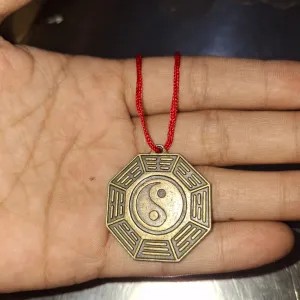 LIONTIN PAKKUA MINI MOTIF YIN-YANG/PCS