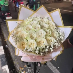 Baket bunga full mawae putih segar dan kombinasi bunga import 700g
