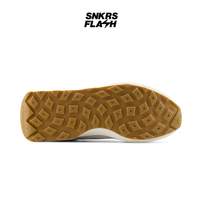 NEW BALANCE 370 V1 Pink Taffy聽 Sepatu Sneakers Wanita - U370SE - Size 39.5