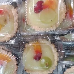 kue pie buah 1 buah