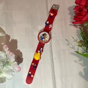 jam tangan anak cewe merah (Snowhite) 50g