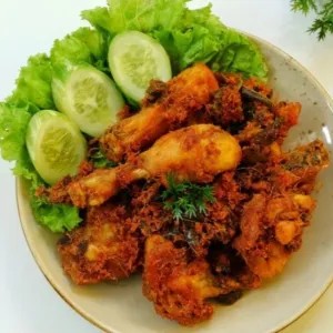 [menu matang] Ayam Goreng Satu Ekor (FREE LALAPAN) 8per pack