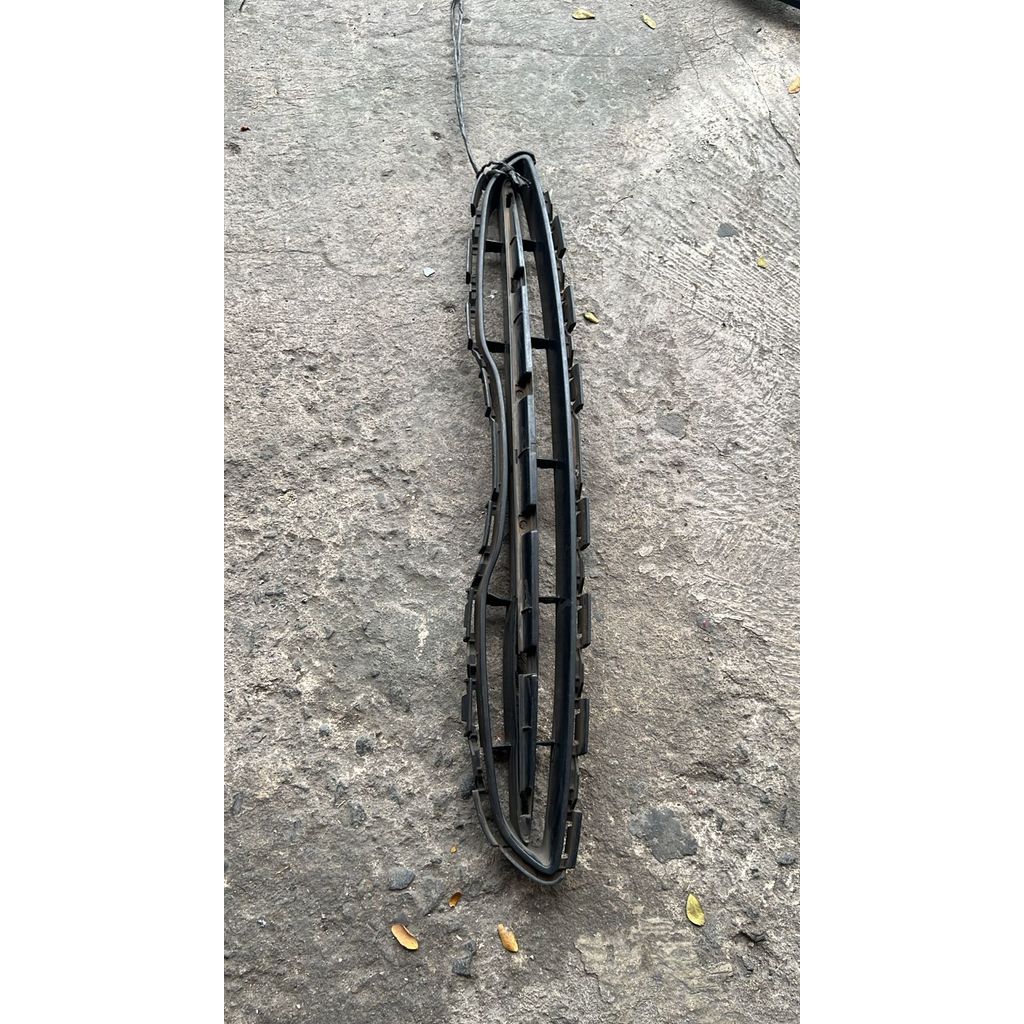Grill grille nissan march 2011 original
