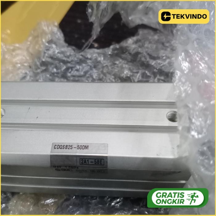 cylinder pneumatic SMC CDQSB25-50DM