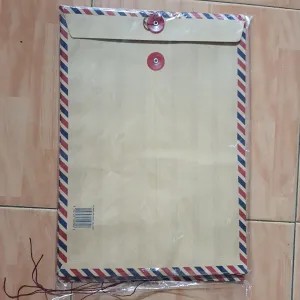 Amplop Coklat Bergaris / Map kertas coklat bertali