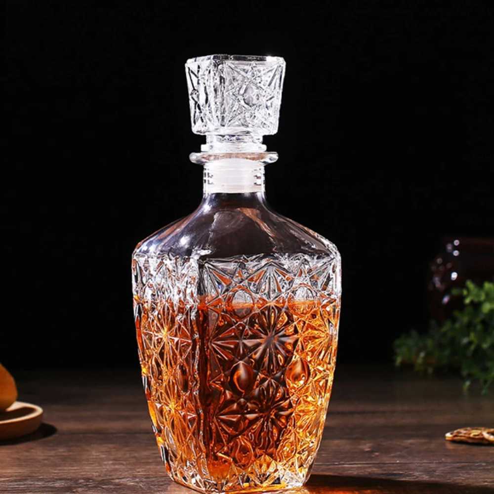 WHISKY DECANTER GLASS BOTTLE LIQUOR SCOTCH DIAMOND 750ML - C04