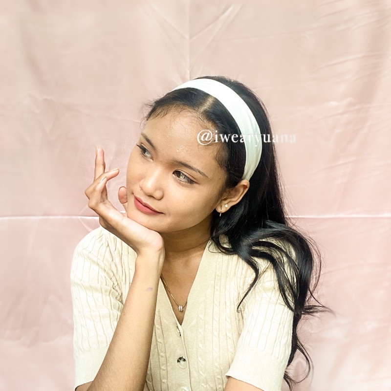 Yuana Basic Satin Velvet Elastic Headband Bandana 90’s Headband Silk Satin Velvet Bando