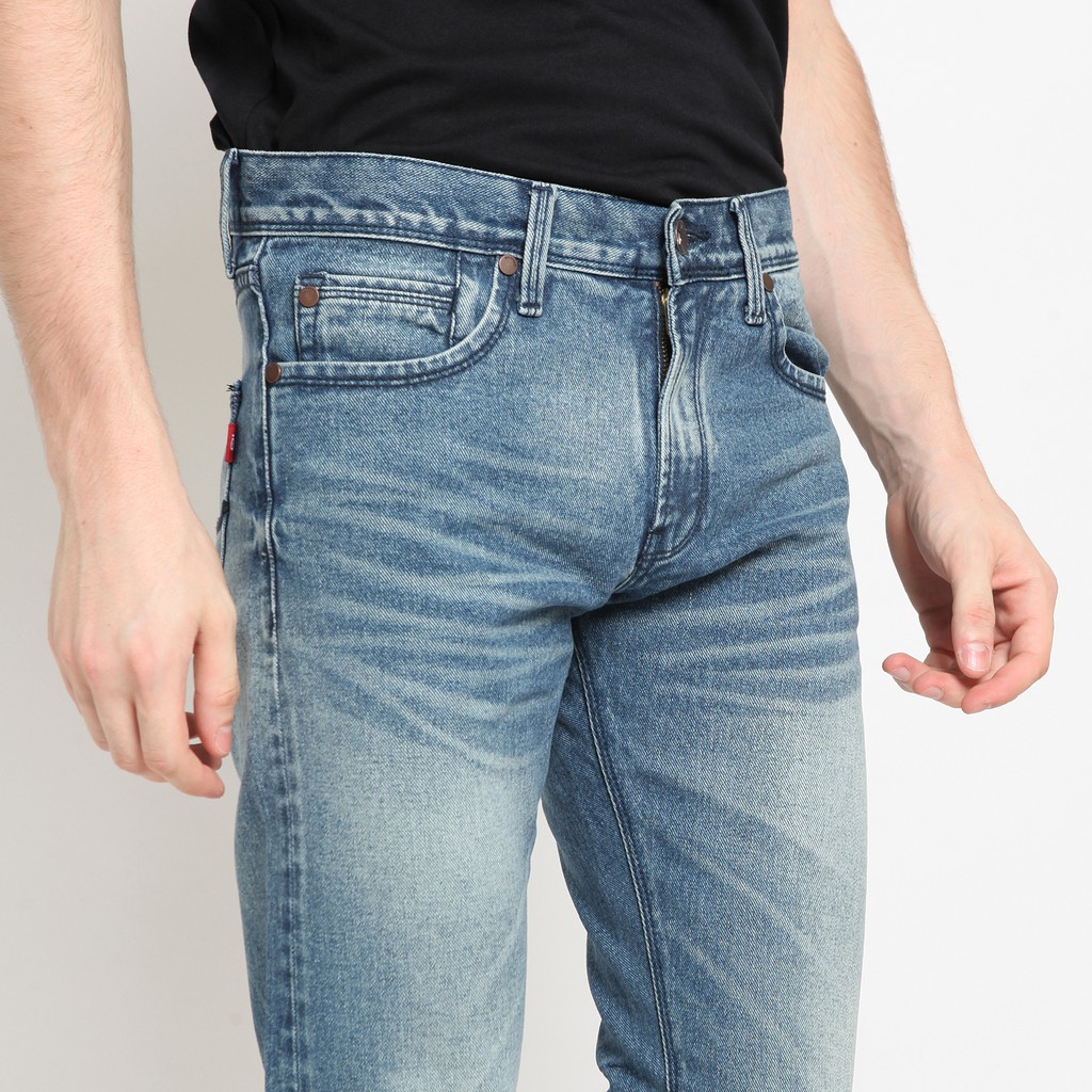 Celana Jeans Panjang / Celana Denim Pria Slim Fit Non-Stretch BAFFARO Light Blue / B911-004LBL