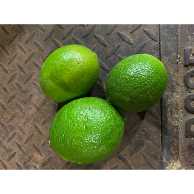 

Jeruk lemon california hijau 500gr - 1000gr