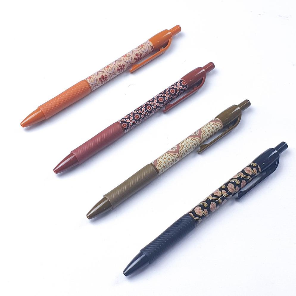 

Pulpen / Bolpen Joyko Bp-184 Culture 0.7mm