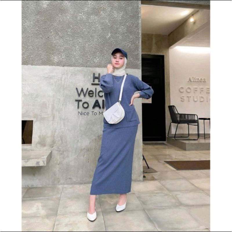 ONE SET RAJUT TURKI ( baju+rok) bestseller / setelan Rajut