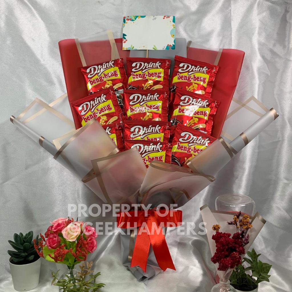 

Mini Buket Bouquet Bucket Beng Beng BengBeng Drink Minuman Cokelat Bubuk Sachet Buket Murah Kado Hadiah Ulang Tahun Wisuda Sidang Kelulusan Snack Murah Banget