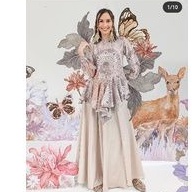 PRELOVED Kyra Blouse Vintage Lace Size M by Wearing Klamby