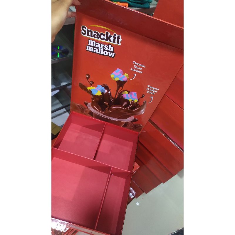 

box custom uk 30 x 25 x 8 model magnet