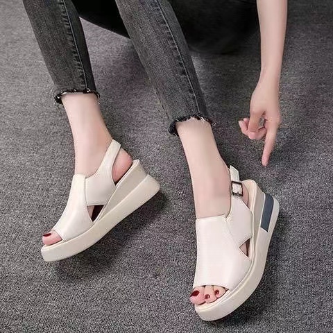 Sepatu Sandal  Wanita Sandal Gunung Sandal Wedges Import Premium Quality