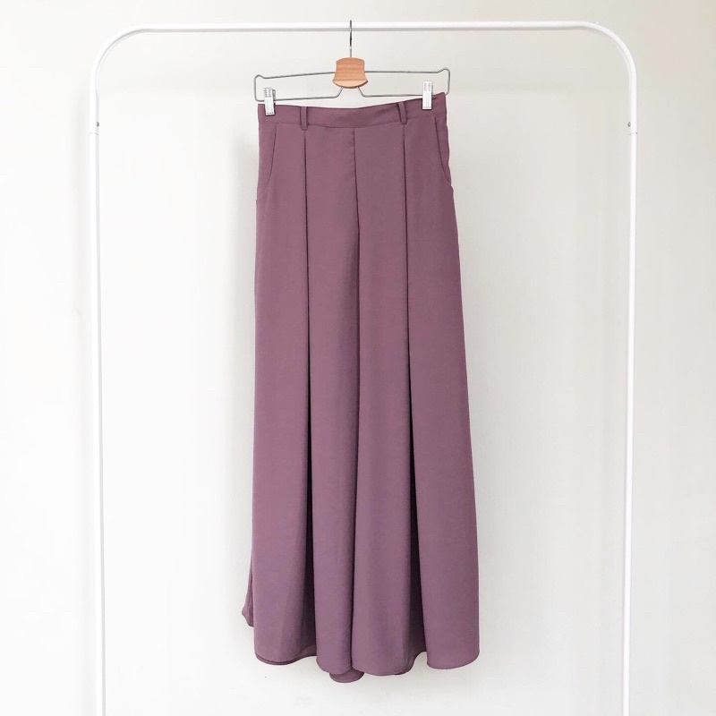 Skipper Blouse + Widepants (dijual terpisah)-Widepants Blush