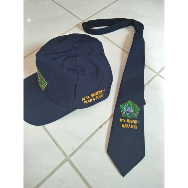 RPM   Topi dan Dasi Logo Sekolah / logo baru