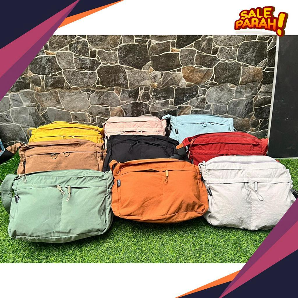 MAKSIMAL New Arrival Tas bobo selempang import 561